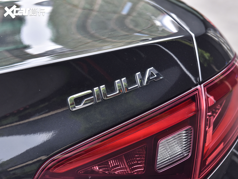 2022Giulia~ 2.0T 280HP Veloce ِ