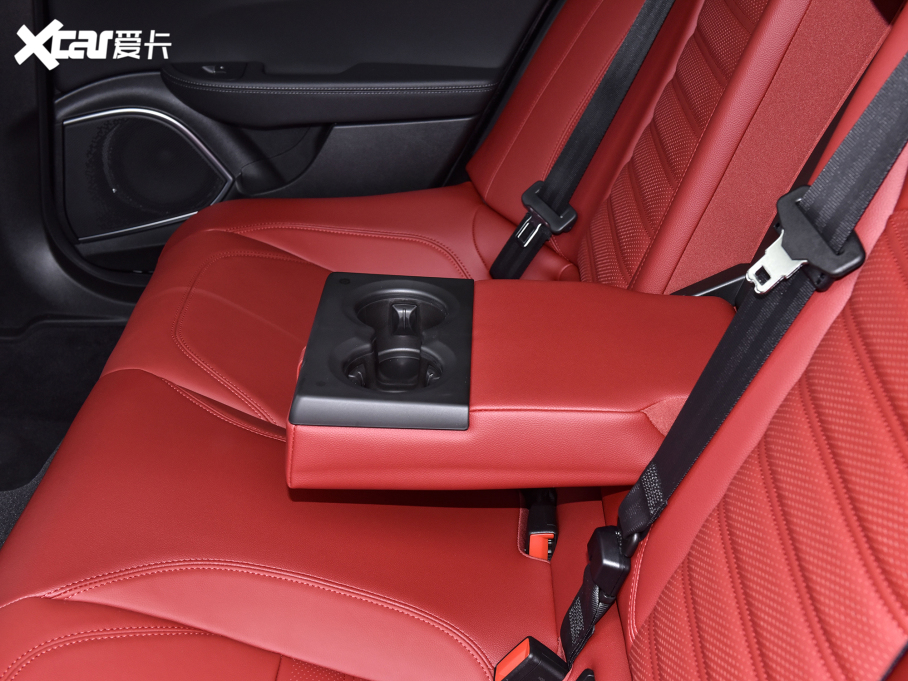 2022Giulia~ 2.0T 280HP Veloce ِ