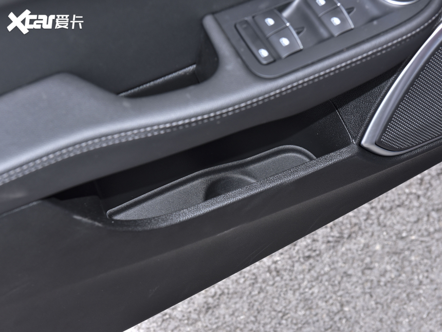 2022Giulia~ 2.0T 280HP Veloce ِ