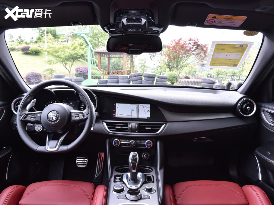 2022Giulia~ 2.0T 280HP Veloce ِ