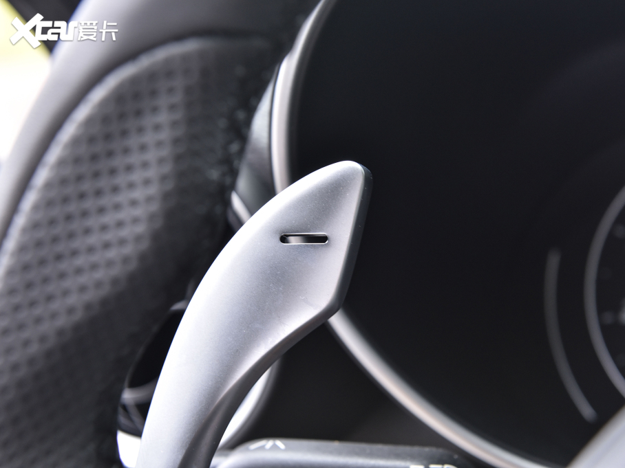 2022Giulia~ 2.0T 280HP Veloce ِ