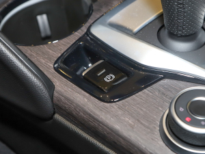 20222.0T 280HP Ti {ذ v܇Ƅ