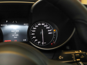 20222.0T 280HP Ti {ذ п؅^(q)