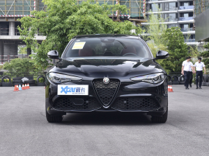 2022款Giulia 2.0T 280HP Veloce 赛道版