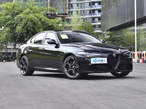 2022款2.0T 280HP Veloce 赛道版 右前45度