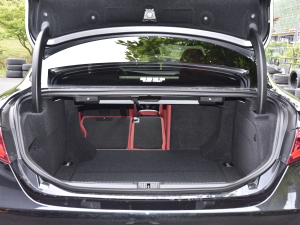 20222.0T 280HP Veloce ِ g