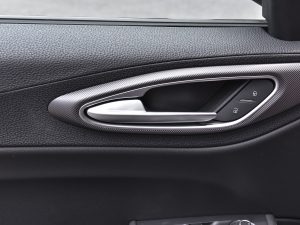 20222.0T 280HP Veloce ِ п؅^(q)