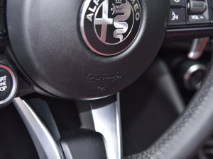 20222.0T 280HP Veloce ِ п؅^(q)