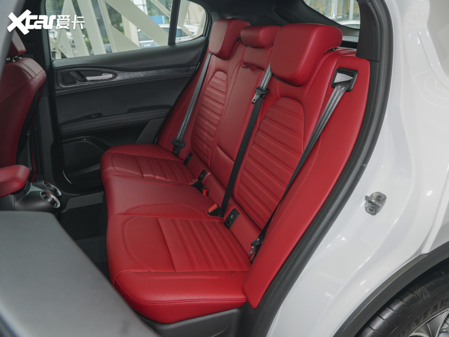 2023Stelvio˹̹S 2.0T 280HP Sprintv 