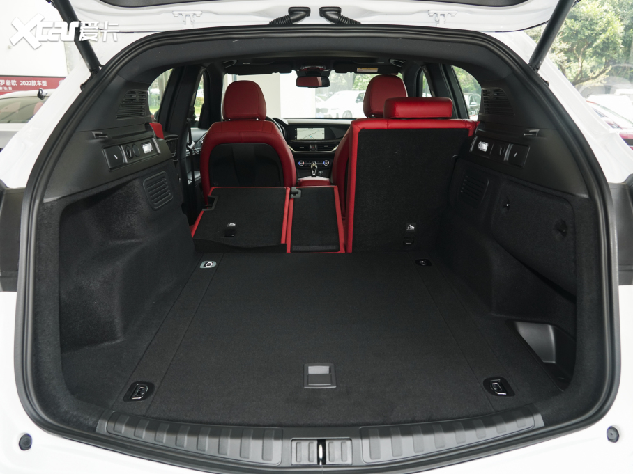 2023Stelvio˹̹S 2.0T 280HP Sprintv 