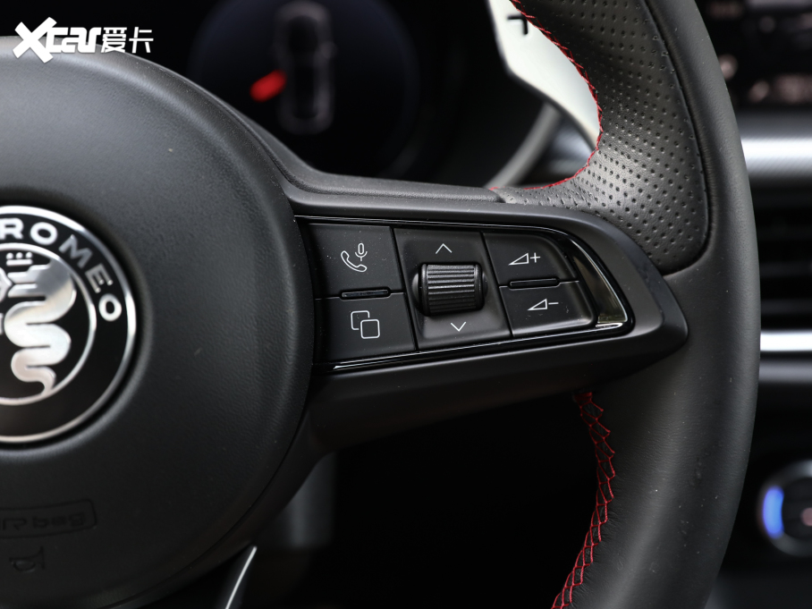 2023Stelvio˹̹S 2.0T 280HP Competizioneِ 