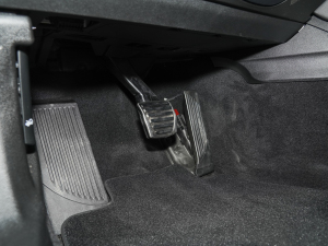 20232.0T 280HP v п؅^