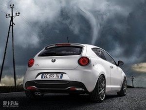 2010Quadrifoglio Verde 45