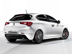 2011Giulietta w^