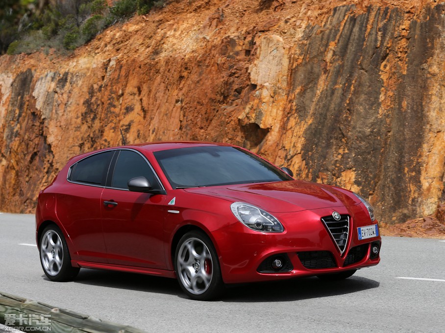 2013Giulietta Quadrifoglio Verde