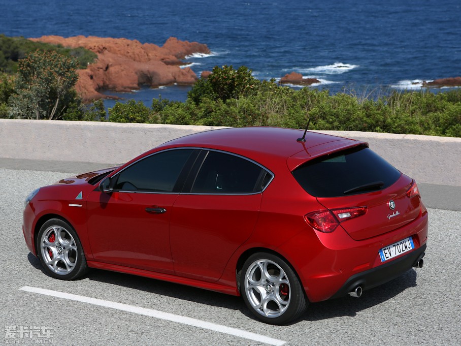 2013Giulietta Quadrifoglio Verde