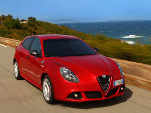 2013Quadrifoglio Verde w^