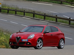 2013Quadrifoglio Verde w^