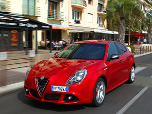 2013Quadrifoglio Verde w^