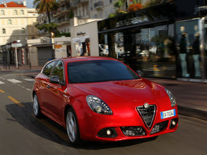 2013Quadrifoglio Verde w^