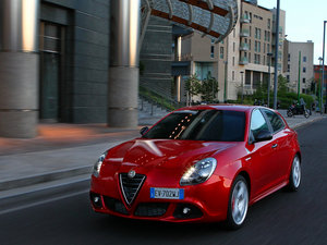 2013Quadrifoglio Verde w^