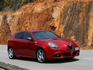 2013Quadrifoglio Verde w^