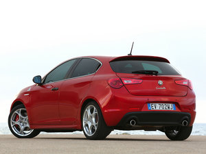 2013Quadrifoglio Verde w^