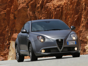 2014款Quadrifoglio Verde 整体外观
