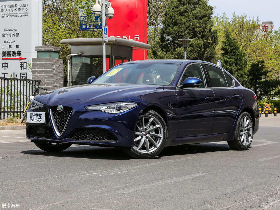 2017Giulia~ 200HP A