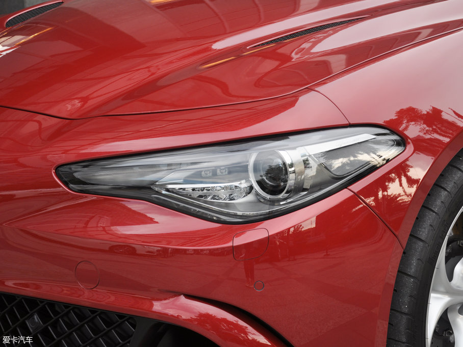 2017Giulia~ QV 510HP ~ݰ