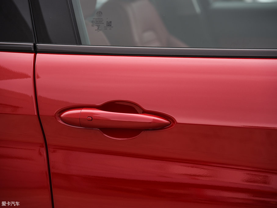 2017Giulia~ 280HP A\Ӱ