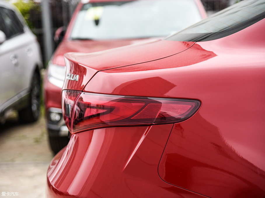 2017Giulia~ 280HP A\Ӱ