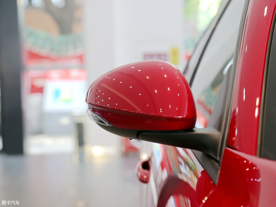 2017Giulia~ 200HP Ӣ