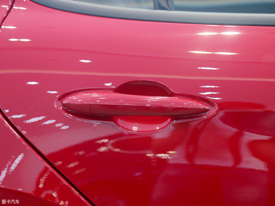 2017Giulia~ 200HP Ӣ