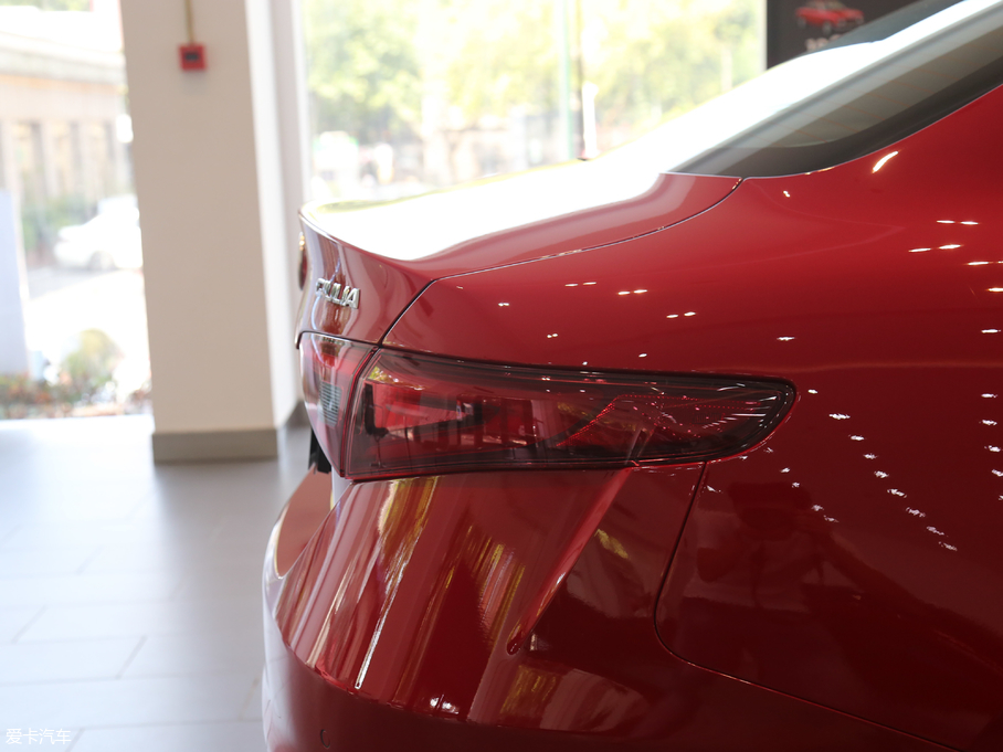 2017Giulia~ 200HP Ӣ