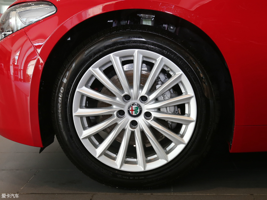 2017Giulia~ 200HP Ӣ