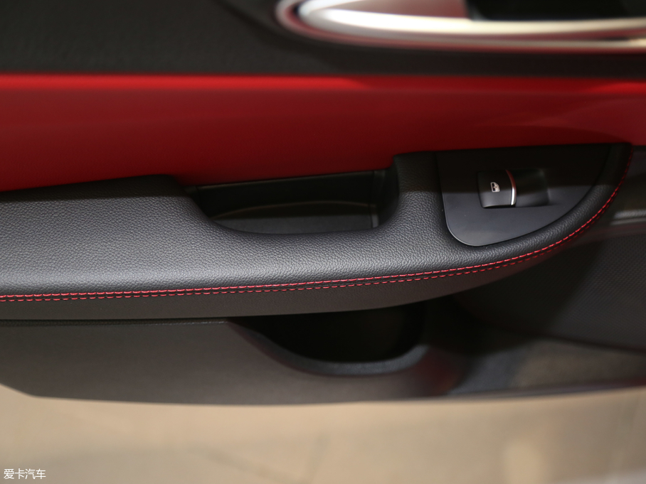 2017Giulia~ 200HP Ӣ