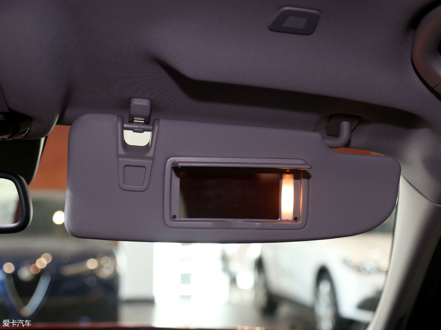 2017Giulia~ 200HP Ӣ