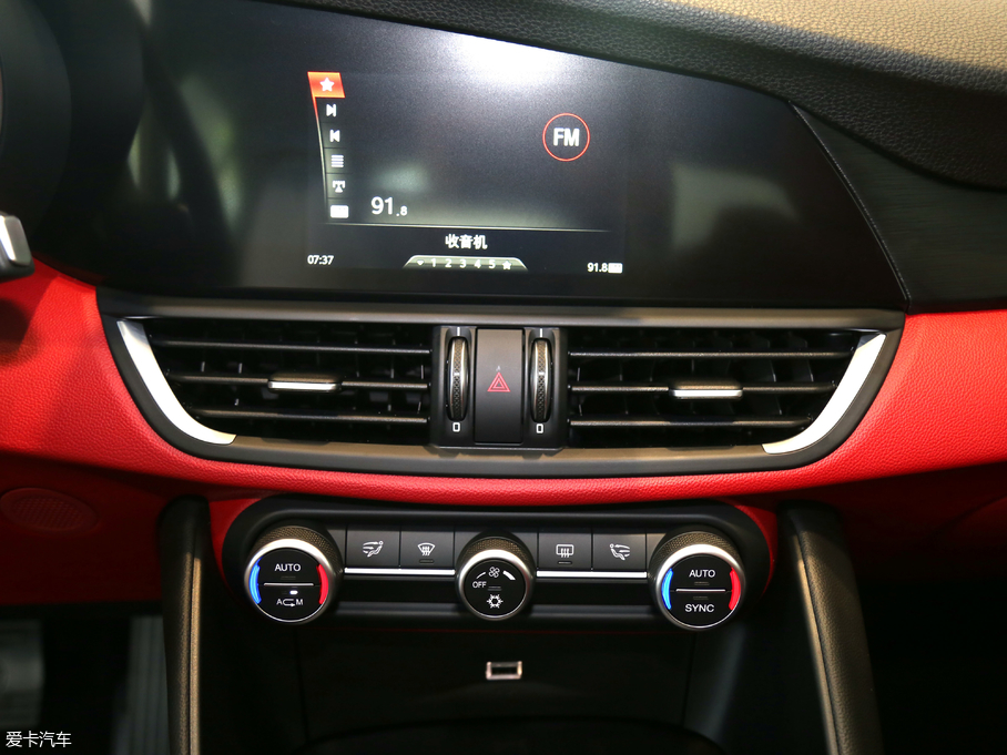 2017Giulia~ 200HP Ӣ