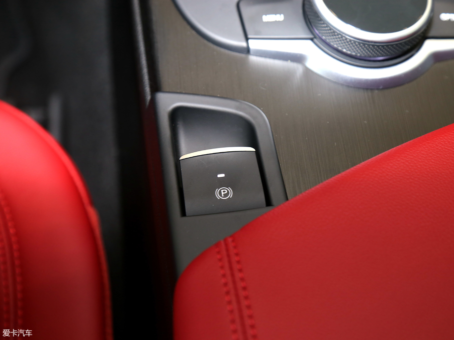 2017Giulia~ 200HP Ӣ