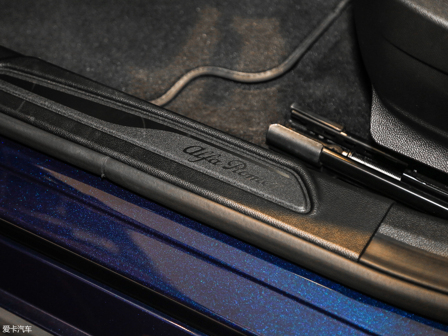 2017Giulia~ 200HP Ӣ