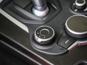 2017280HP Milano п؅^