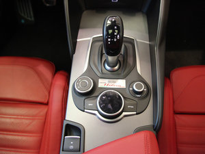 2017款280HP Milano限量版 中控区