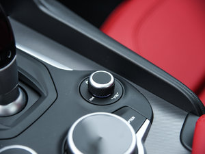 2017280HP A\Ӱ п؅^