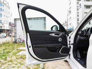 2017280HP Milano {λ܇T