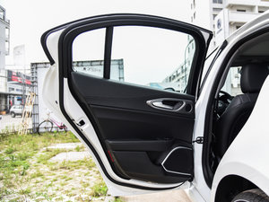 2017280HP Milano ܇T