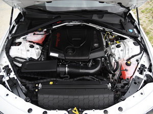 2017款280HP Milano限量版 发动机
