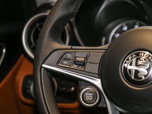 2017200HP Ӣ п؅^(q)