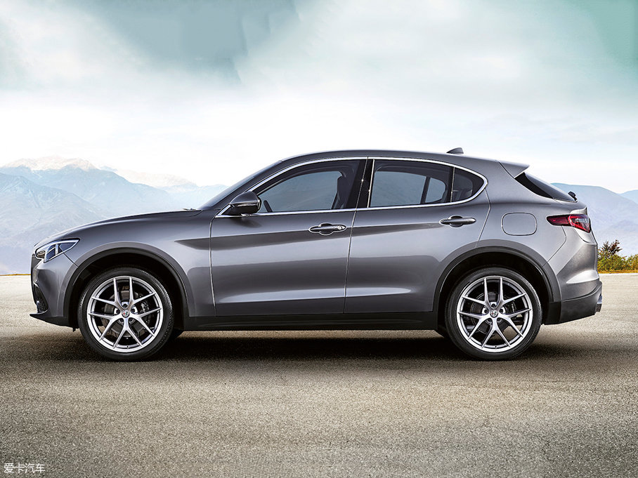 2017Stelvio˹̹S First Editon