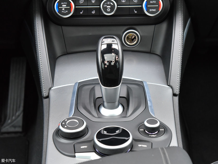 2017Stelvio˹̹S 280HP A